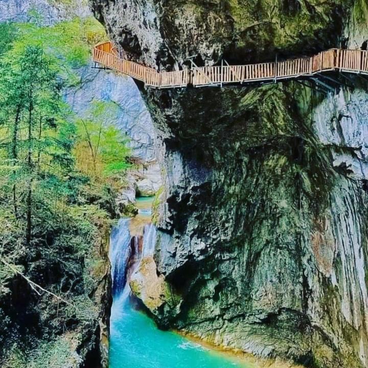 Kanyon Park Otel Ve Restaurant Demirci   Esterno foto